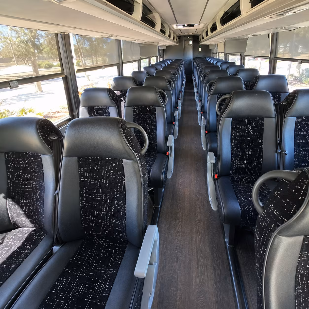 find and book transportation for your next corporate event 3