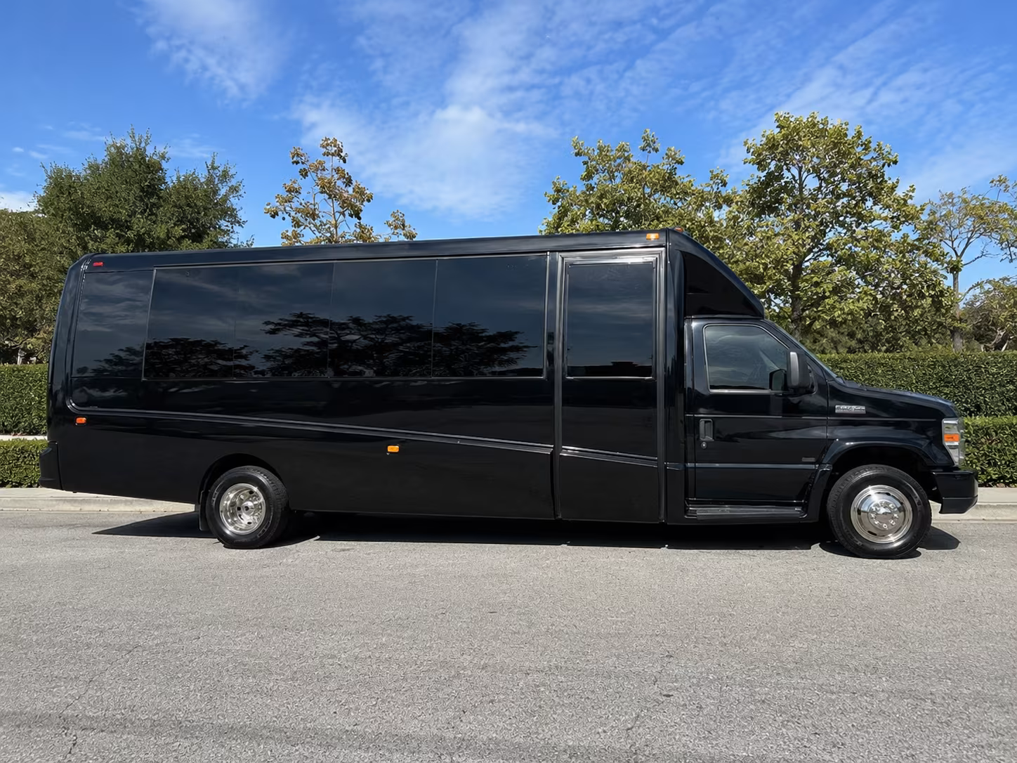 find and book transportation for your next sporting event 2
