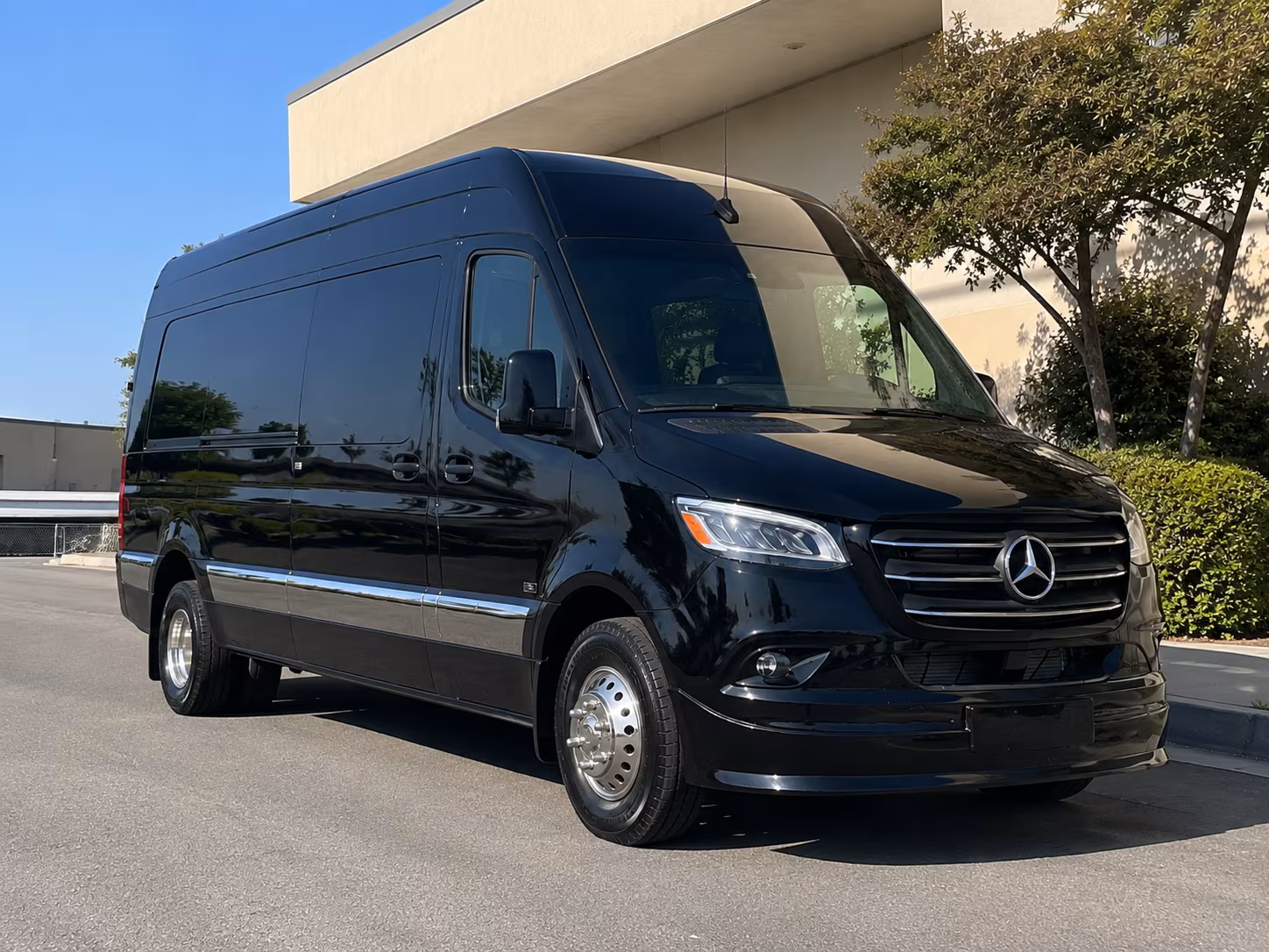 find and book transportation for your next sporting event 5
